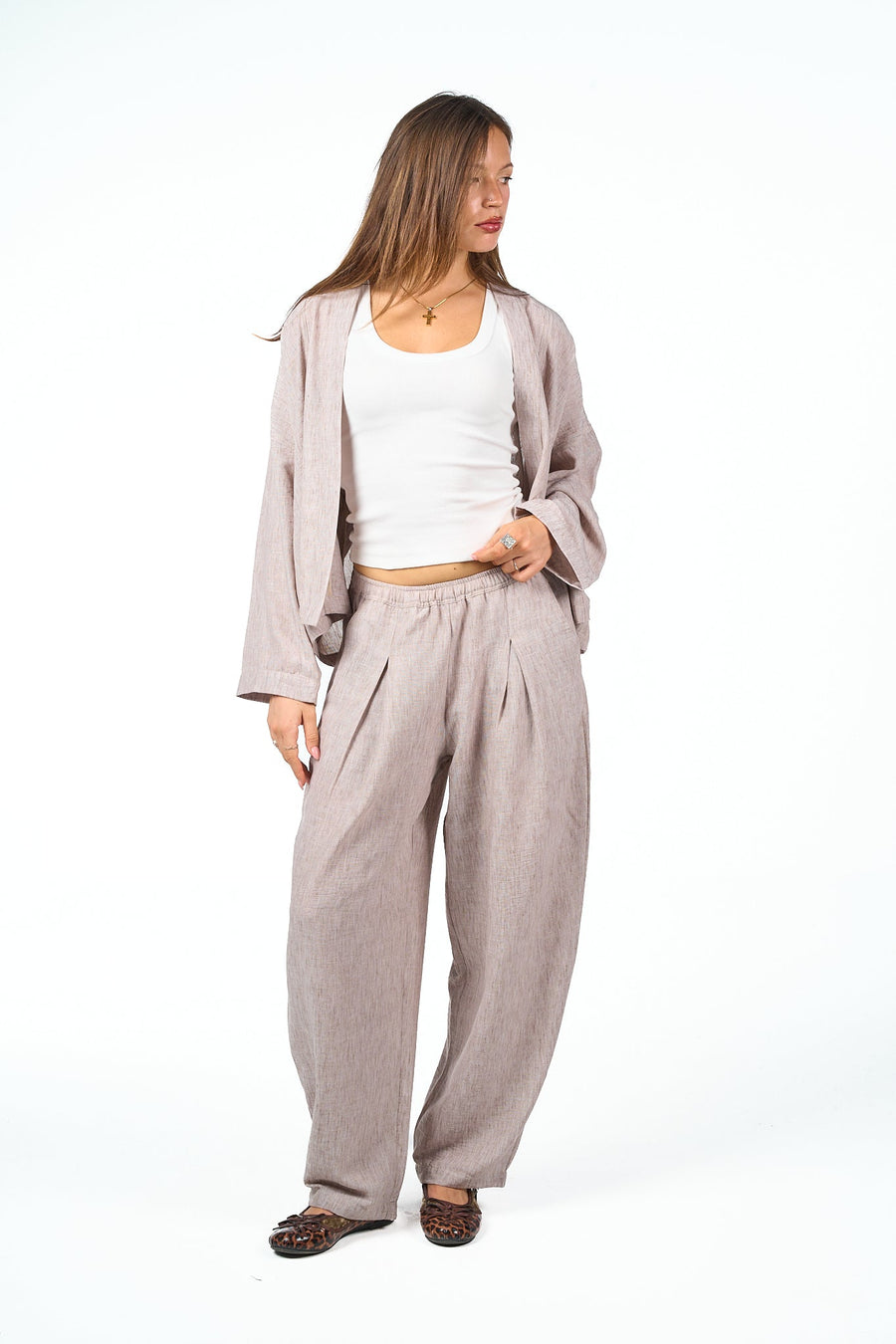 Washed Pleated Linen Pants