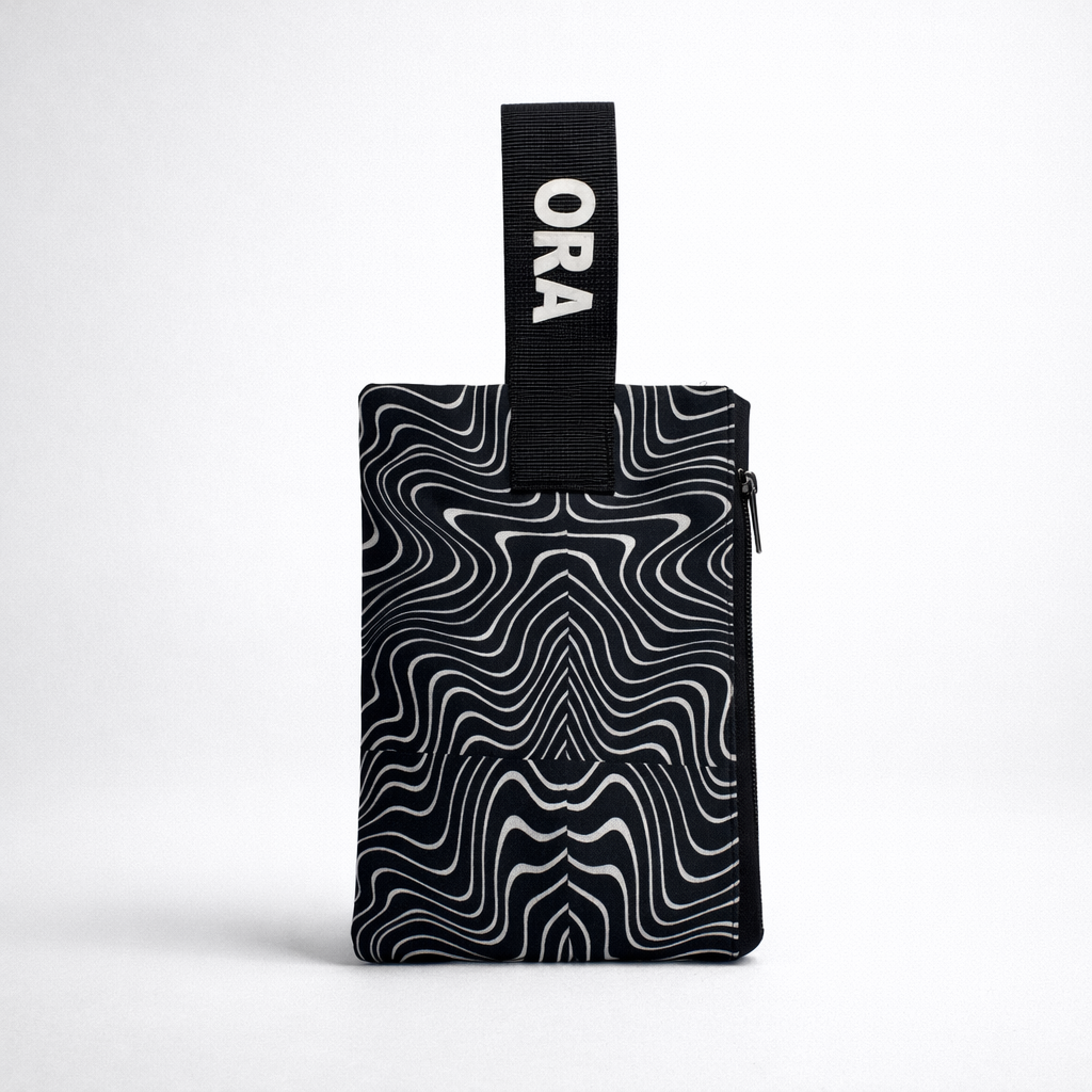 ORA Contour Pouch