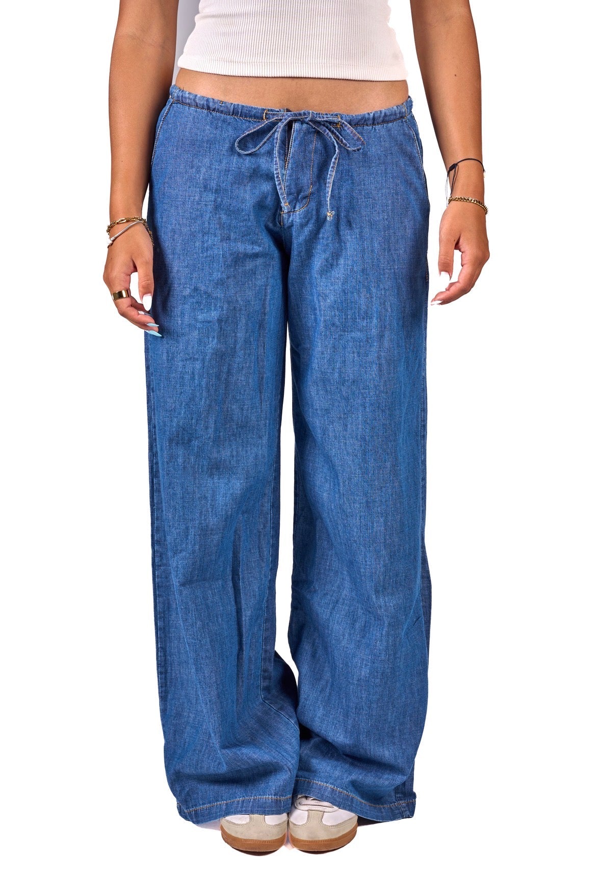 Just strings jeans