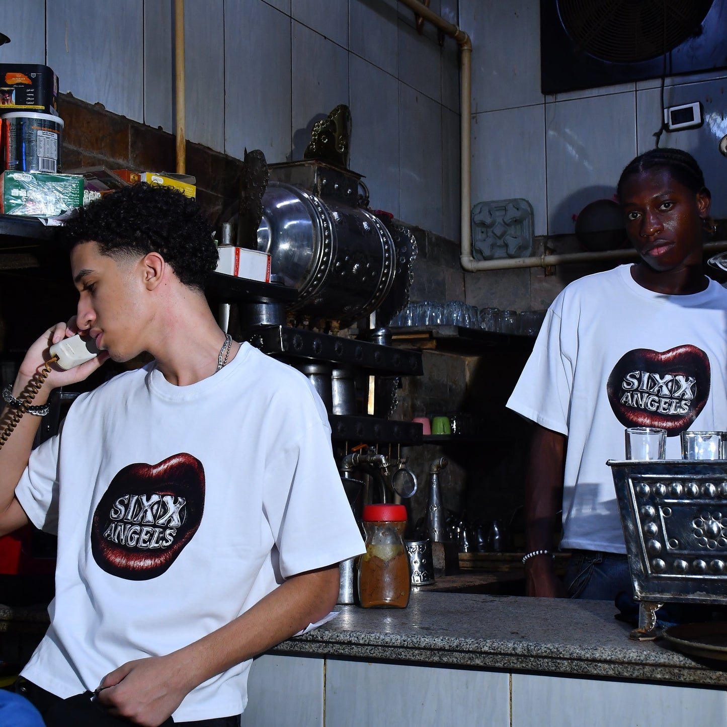 KISS OF SIX TEE [WHITE]