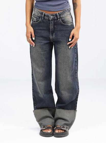 FOLDED JEANS