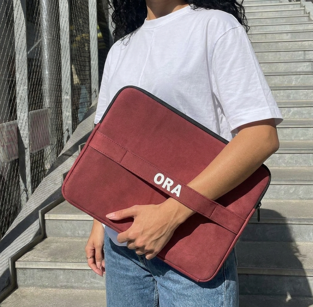 ORA Sentinel Laptop Sleeve in Crimson - ORA