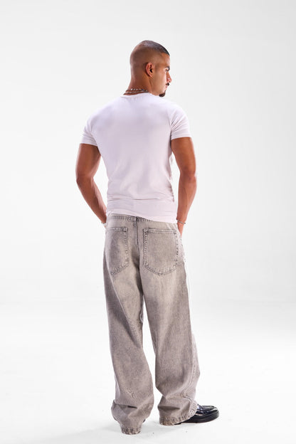 Men's baggy jeans