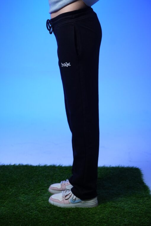 Plain Sweatpants Black - Image 13